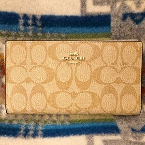 Authentic Coach Wallet